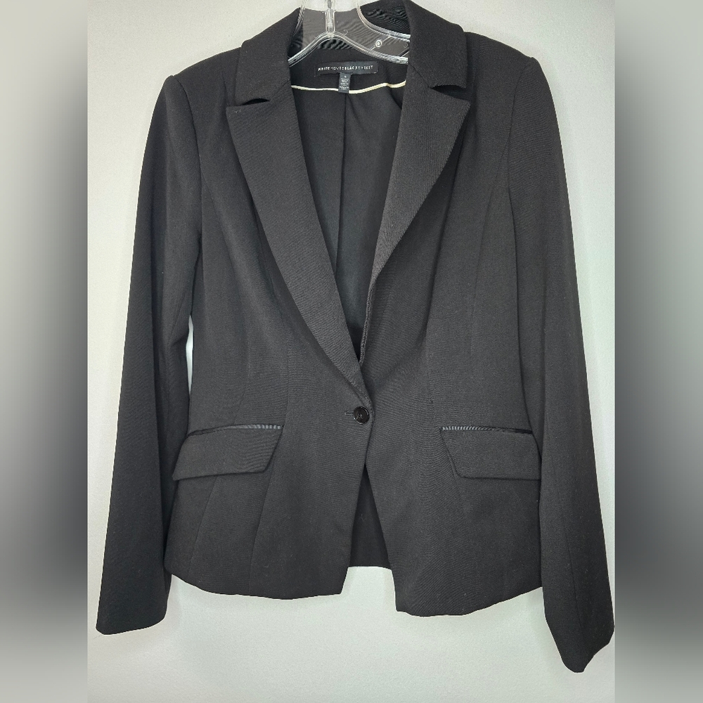 White House Black Market Black Blazer size 4